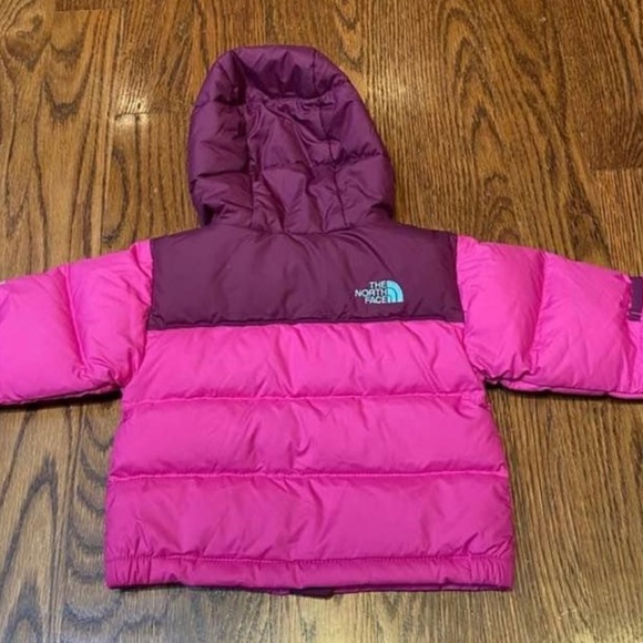 The North Face lightweight infant jacket - Picture 3 of 3